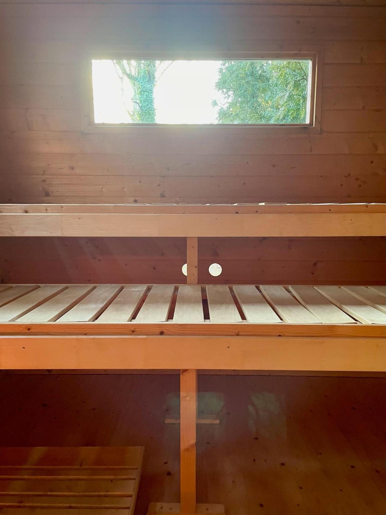 Modernes Holzhaus Im Skandinavischen Stil Mit Sauna, Garten Und 2 Katzen Norderstedt Esterno foto