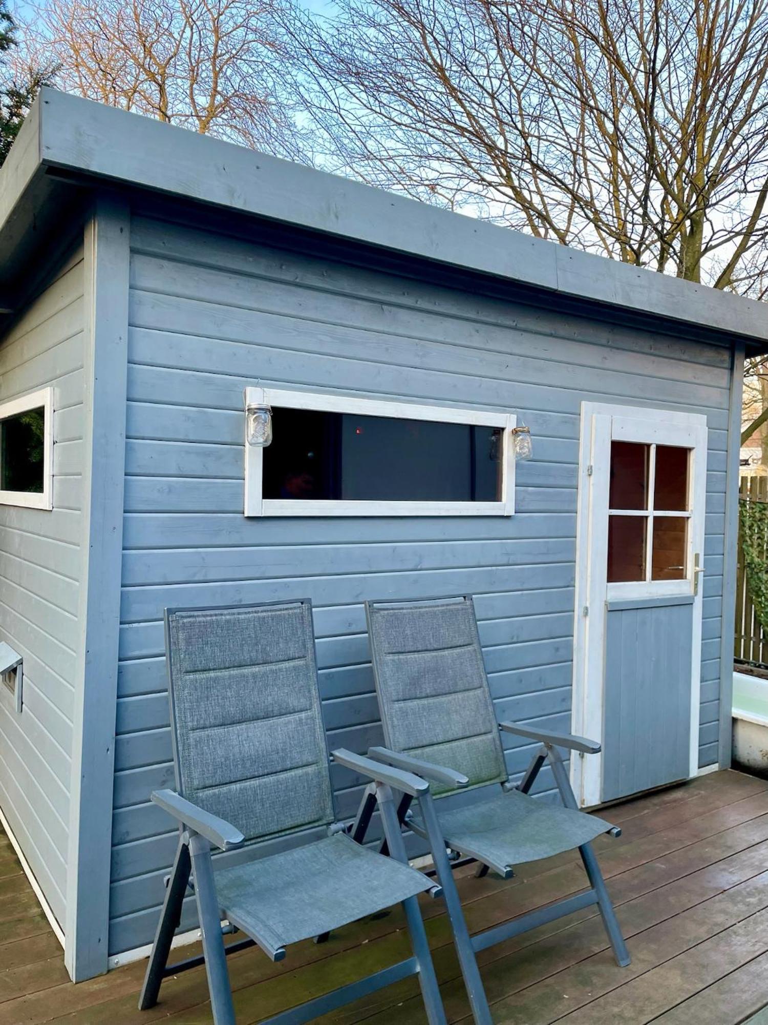 Modernes Holzhaus Im Skandinavischen Stil Mit Sauna, Garten Und 2 Katzen Norderstedt Esterno foto